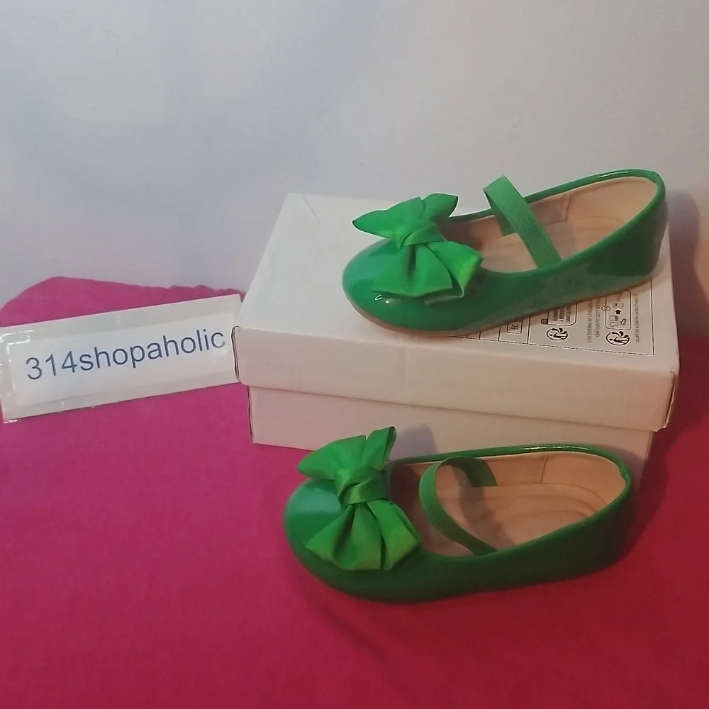 Toddler Girls Green Patent Leather Shoes With Bow